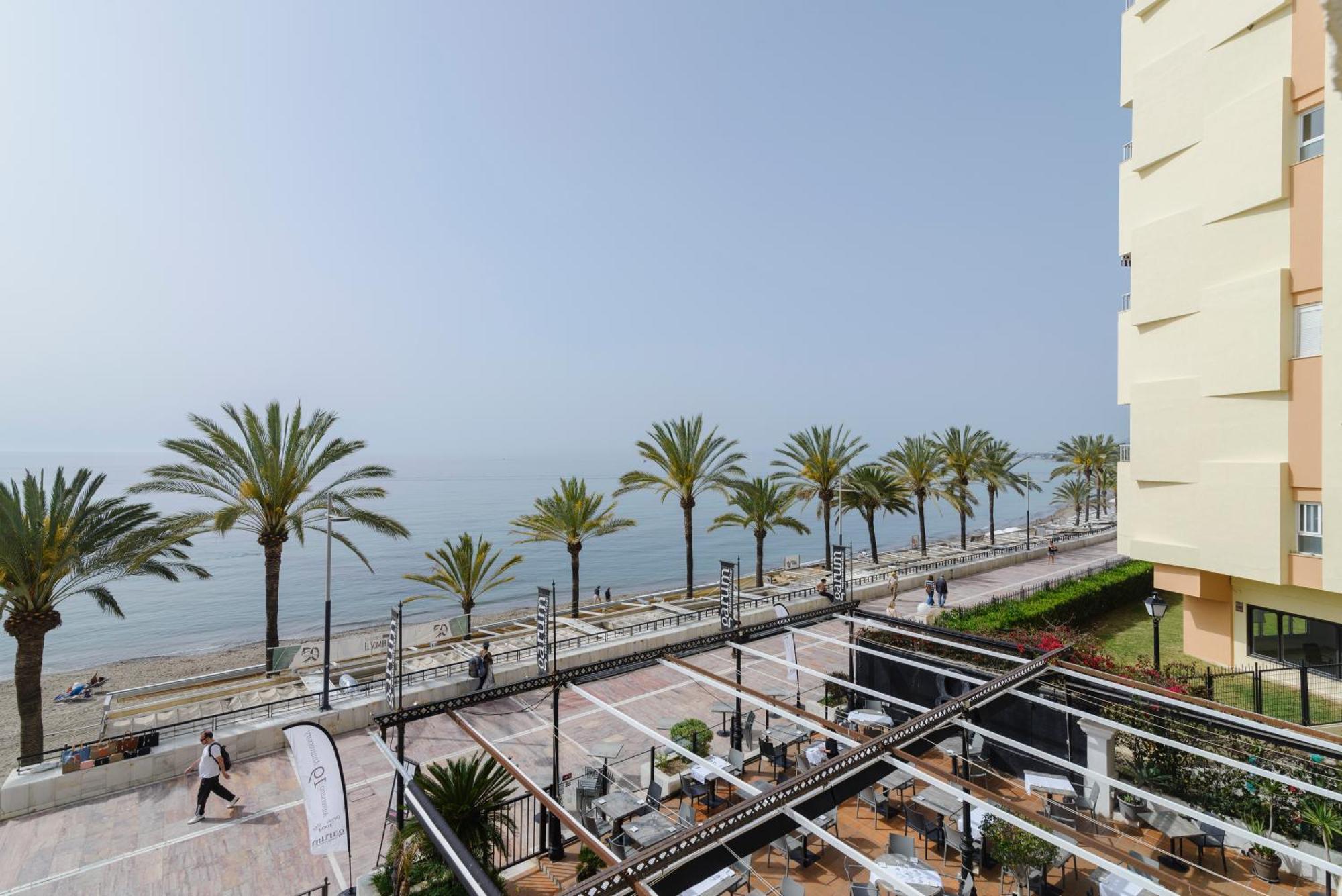 Sea Front Apartment In Marbella Center Eksteriør billede